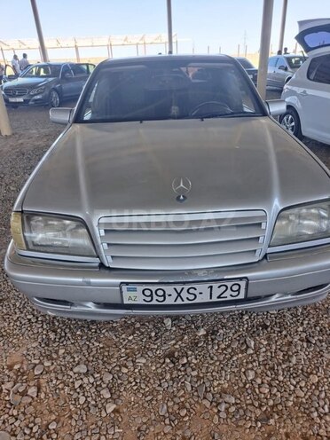 Mercedes C 200 1995, 445,369 km - 2.0 л - Ağdam