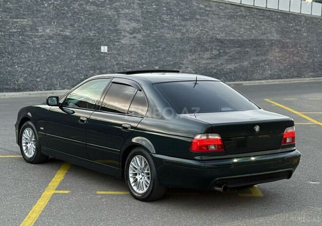 BMW 535 2001, 320,000 km - 3.5 l - Bakı