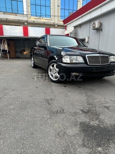 Mercedes C 230 1999, 391,000 km - 2.3 l - Bakı