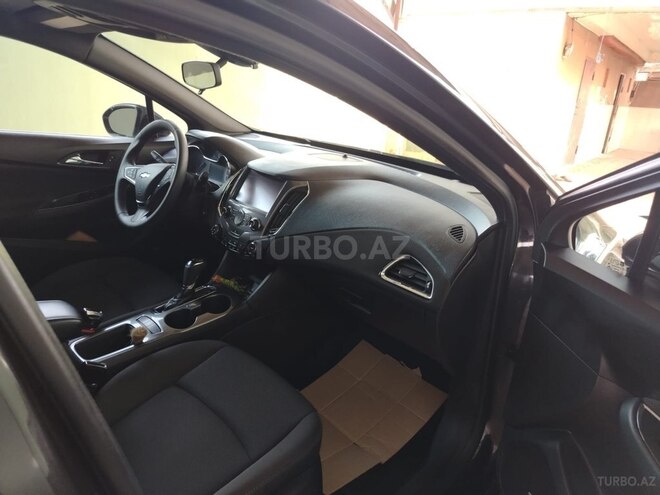 Chevrolet Cruze 2016, 199,000 km - 1.4 л - Hacıqabul