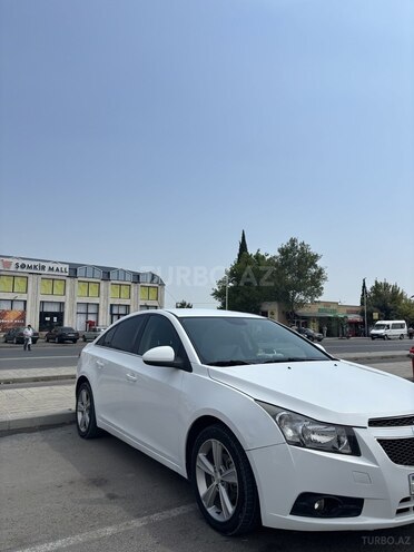 Chevrolet Cruze 2015, 204,245 km - 1.4 l - Şəmkir