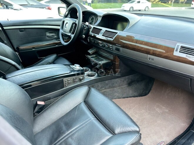 BMW 735 2002, 298,000 km - 3.6 l - Bakı