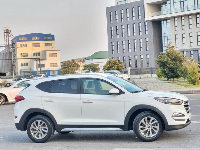 Hyundai Tucson 2017, 170,000 km - 2.0 l - Bakı