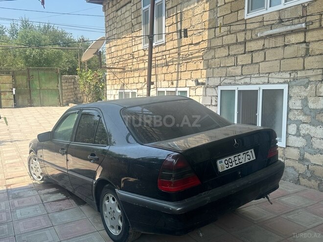 Mercedes C 180 1999, 250,000 km - 1.8 l - Salyan