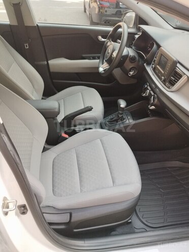 Kia Rio 2018, 138,404 km - 1.6 l - Bakı