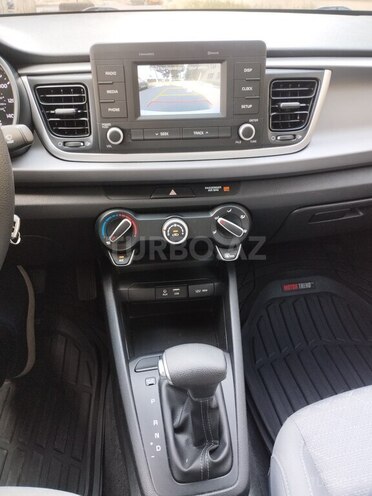 Kia Rio 2018, 138,404 km - 1.6 l - Bakı