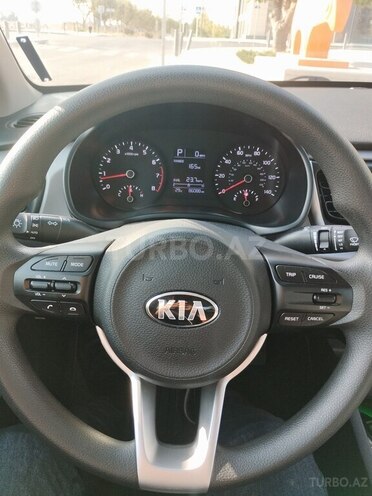 Kia Rio 2018, 138,404 km - 1.6 l - Bakı