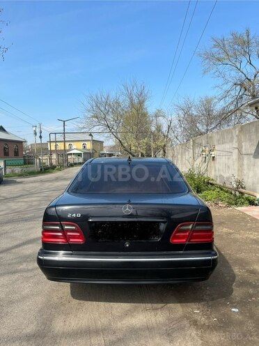 Mercedes E 240 2000, 255,000 km - 2.6 l - Masallı