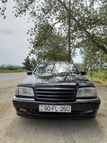 Mercedes C 200 1995, 745,815 km - 2.0 l - Salyan