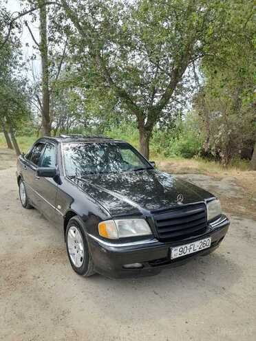 Mercedes C 200 1995, 745,815 km - 2.0 l - Salyan