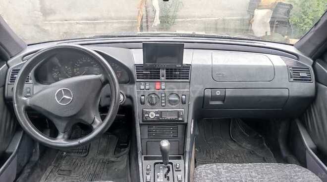 Mercedes C 220 1994, 315,000 km - 2.2 л - Göyçay