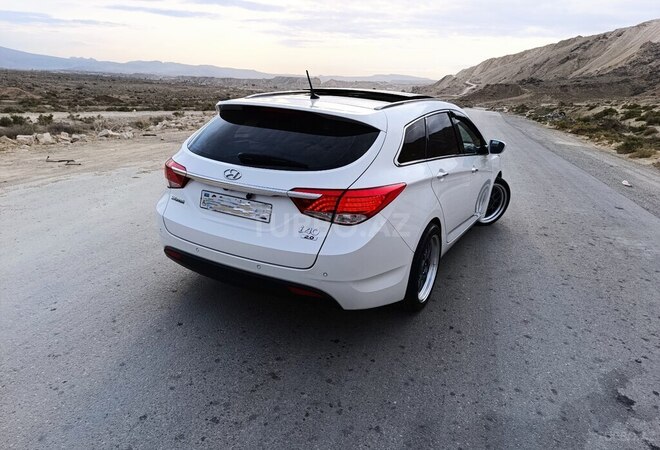 Hyundai i40 2013, 245,000 km - 2.0 l - Bakı
