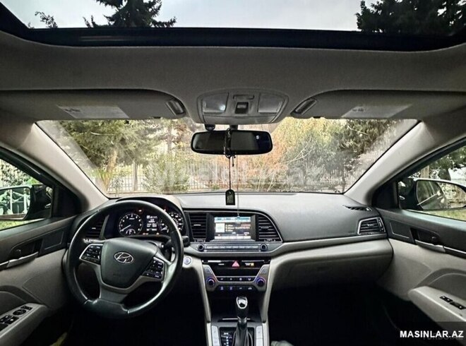 Hyundai Elantra 2017, 168,981 km - 2.0 l - Bakı