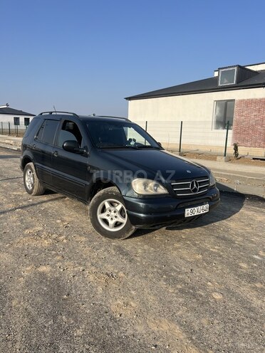 Mercedes ML 320 4MATIC 2000, 213,500 km - 3.2 l - Bərdə