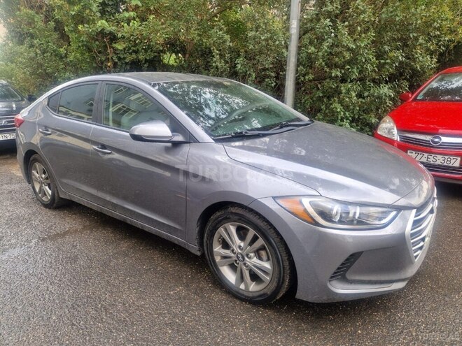 Hyundai Elantra 2018, 95,000 km - 2.0 l - Bakı