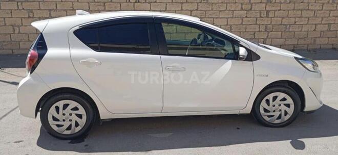 Toyota Aqua 2017, 89,000 km - 1.5 l - Bakı