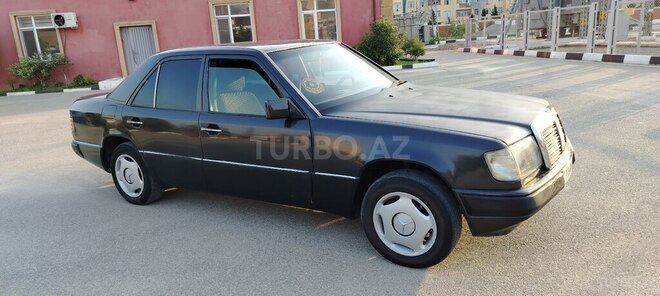 Mercedes E 200 1993, 346,559 km - 2.0 l - Sumqayıt