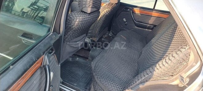 Mercedes E 200 1993, 346,559 km - 2.0 l - Sumqayıt