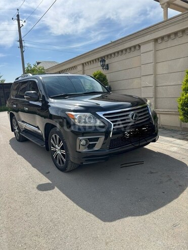 Lexus LX 570 2012, 252,800 km - 5.7 l - Xudat