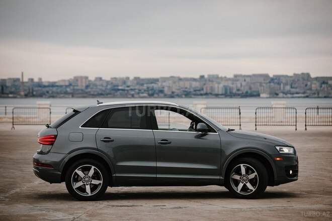 Audi Q3 2015, 155,000 km - 2.0 l - Bakı
