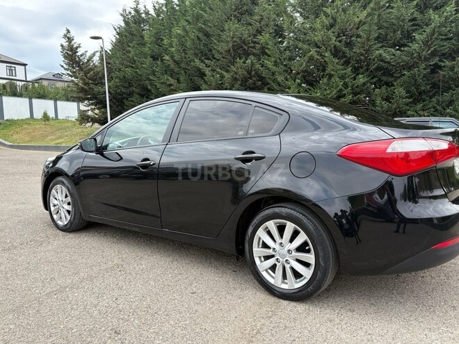 Kia Cerato 2013, 208,200 km - 1.6 l - Quba