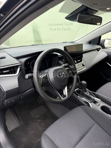 Toyota Corolla 2024, 19,500 km - 1.8 l - Bakı