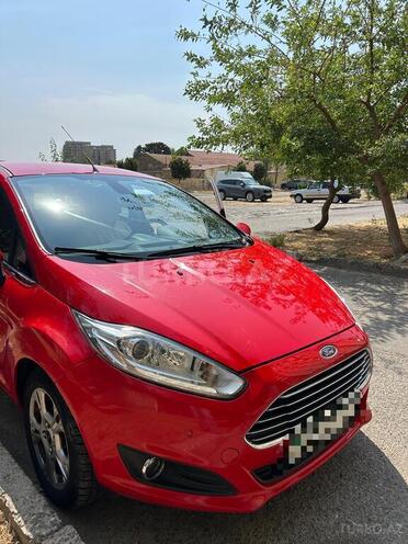 Ford Fiesta 2013, 72,600 km - 1.6 l - Bakı