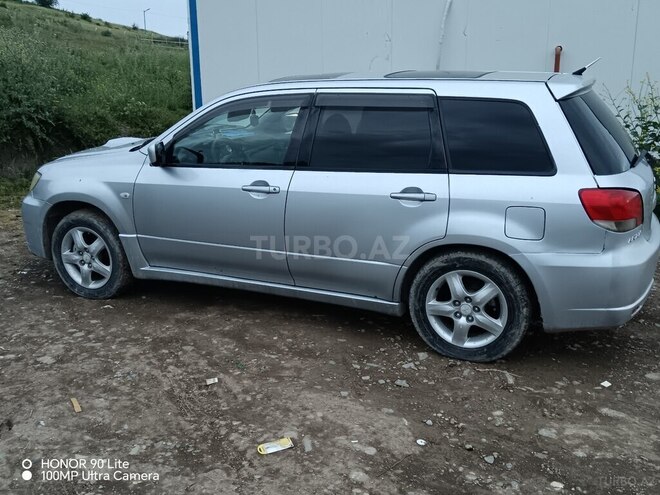 Mitsubishi Airtrek 2004, 339,410 km - 2.0 л - Sabirabad
