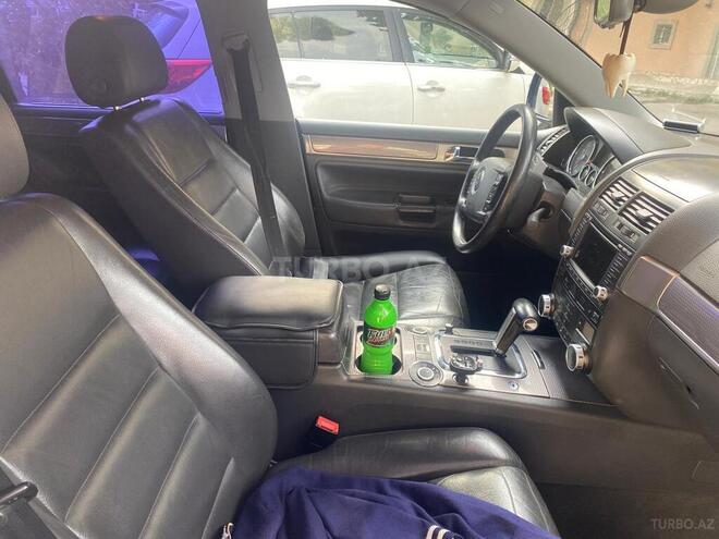 Volkswagen Touareg 2004, 242,316 km - 3.2 l - Bakı