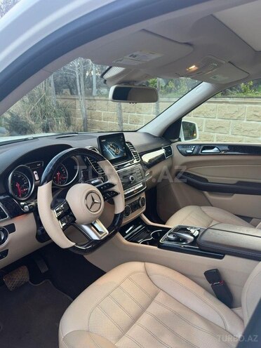 Mercedes GLS 450 4MATIC 2018, 305,775 km - 3.0 л - Bakı