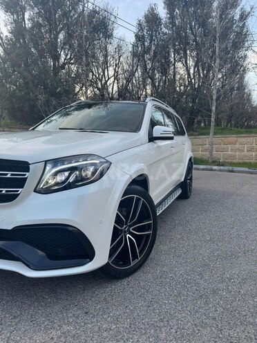 Mercedes GLS 450 4MATIC 2018, 305,775 km - 3.0 л - Bakı