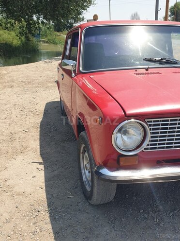 LADA (VAZ) 21011 1981, 97,887 km - 1.3 л - Salyan