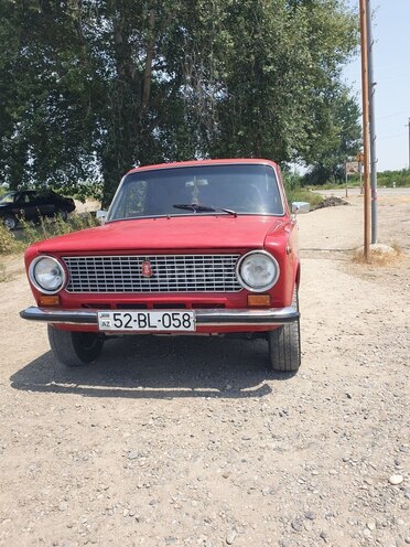 LADA (VAZ) 21011 1981, 97,887 km - 1.3 л - Salyan
