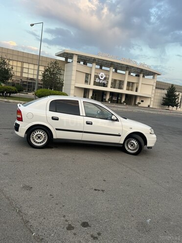 Opel Astra 2009, 200,000 km - 1.4 l - Sumqayıt