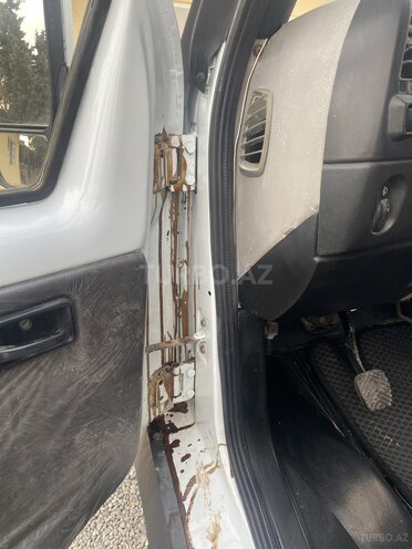 GAZ  2005, 470,191 km - 2.3 l - Salyan