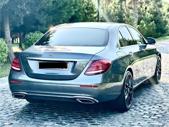 Mercedes E 200 d 2017, 212,000 km - 2.0 l - Bakı