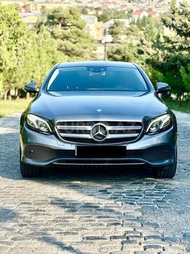 Mercedes E 200 d 2017, 212,000 km - 2.0 l - Bakı