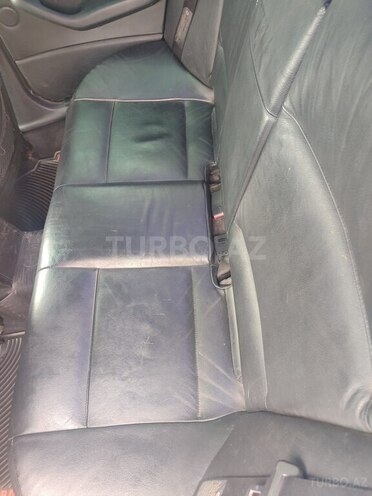 BMW 325 2005, 329,000 km - 2.5 l - Bakı