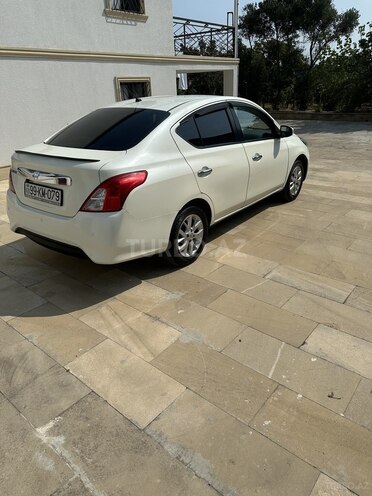 Nissan Sunny 2014, 182,000 km - 1.5 l - Bakı