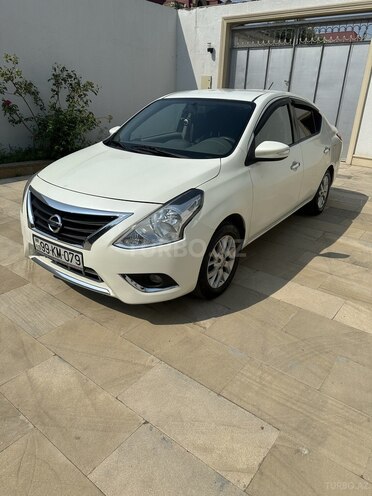 Nissan Sunny 2014, 182,000 km - 1.5 l - Bakı