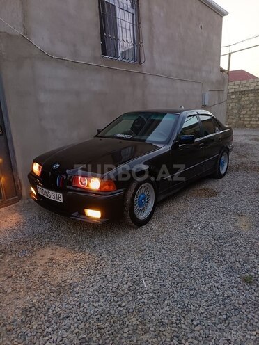 BMW 318 1992, 524,635 km - 1.8 л - Bakı