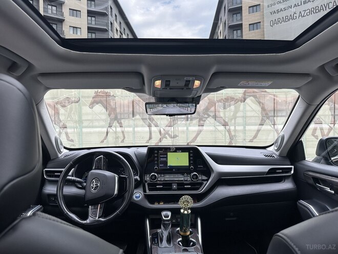 Toyota Highlander 2021, 101,000 km - 2.5 l - Bakı