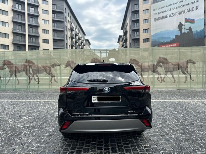 Toyota Highlander 2021, 101,000 km - 2.5 l - Bakı