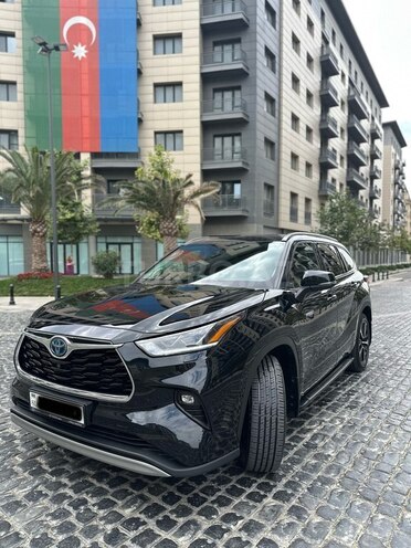 Toyota Highlander 2021, 101,000 km - 2.5 l - Bakı