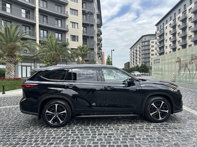 Toyota Highlander 2021, 101,000 km - 2.5 l - Bakı