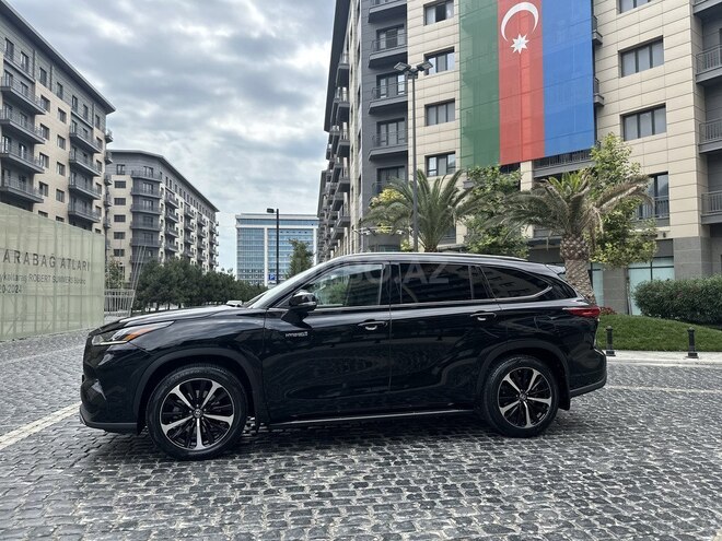 Toyota Highlander 2021, 101,000 km - 2.5 l - Bakı