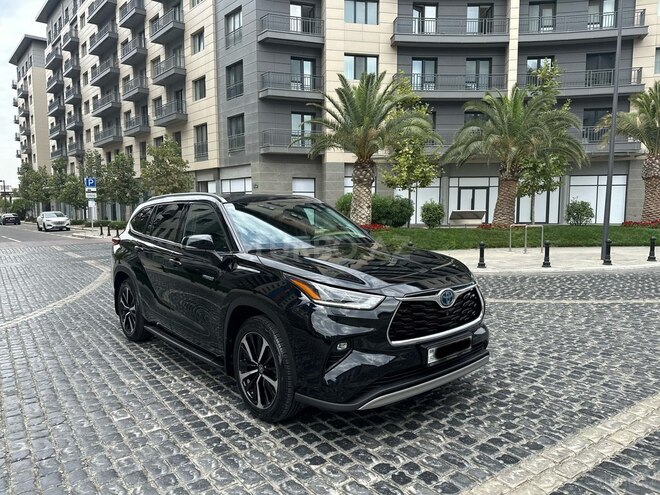 Toyota Highlander 2021, 101,000 km - 2.5 l - Bakı