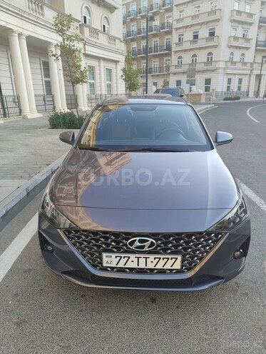 Hyundai Accent 2021, 80,000 km - 1.6 л - Bakı
