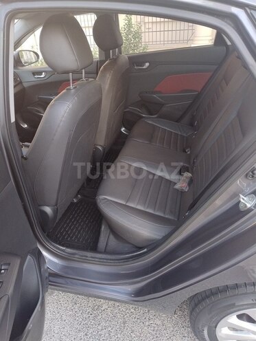 Hyundai Accent 2021, 80,000 km - 1.6 л - Bakı
