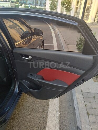 Hyundai Accent 2021, 80,000 km - 1.6 л - Bakı